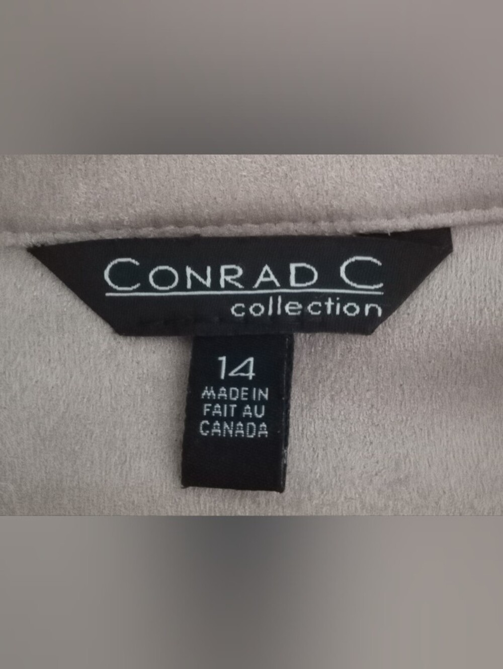Conrad C Collection - Picture 3 of 3
